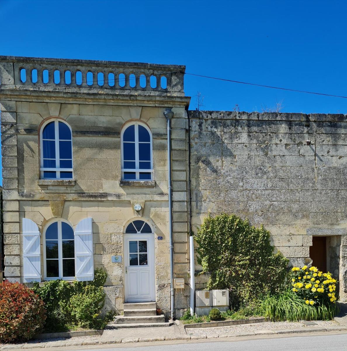 La Tour L'évêque gite 3 chambres 5 pers 5 km Soissons - Housity