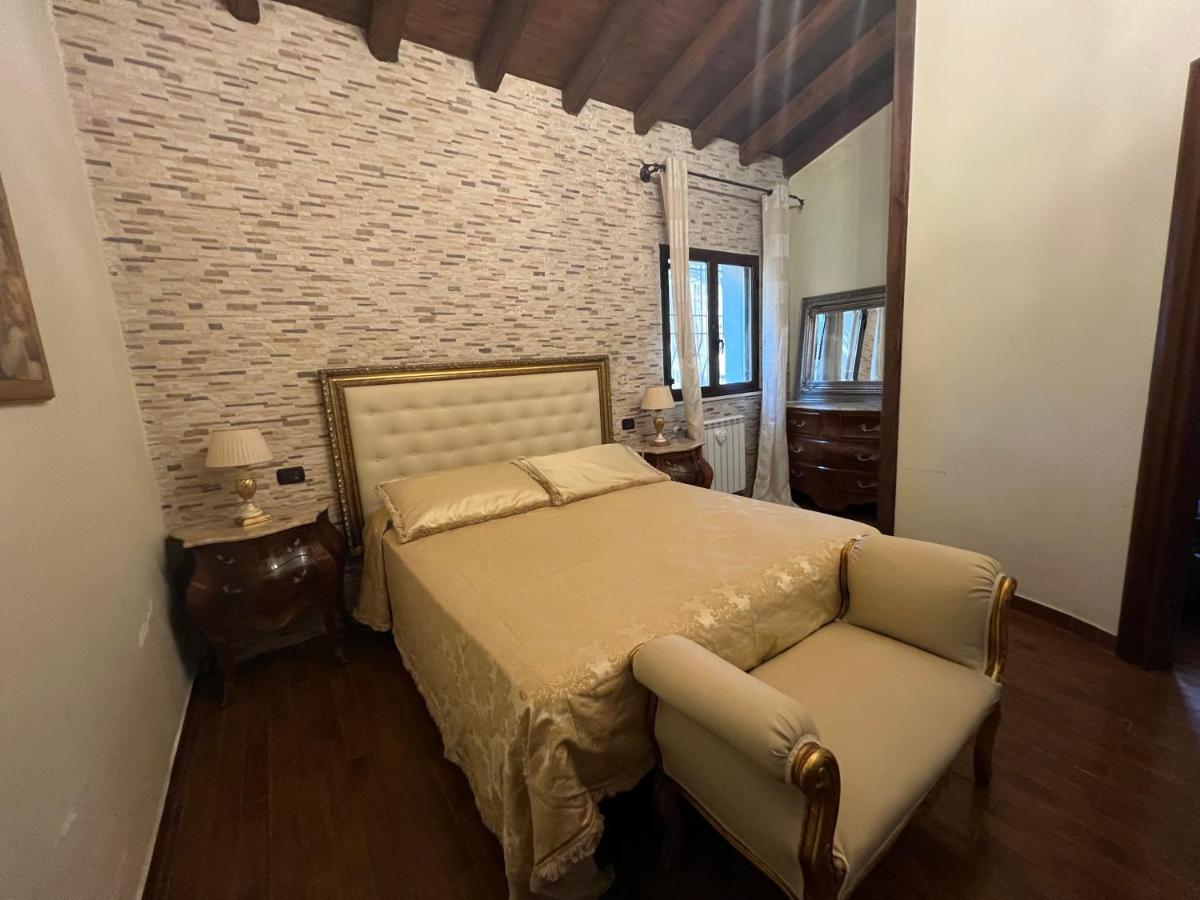 Oasi Dell'Hangar - Housity
