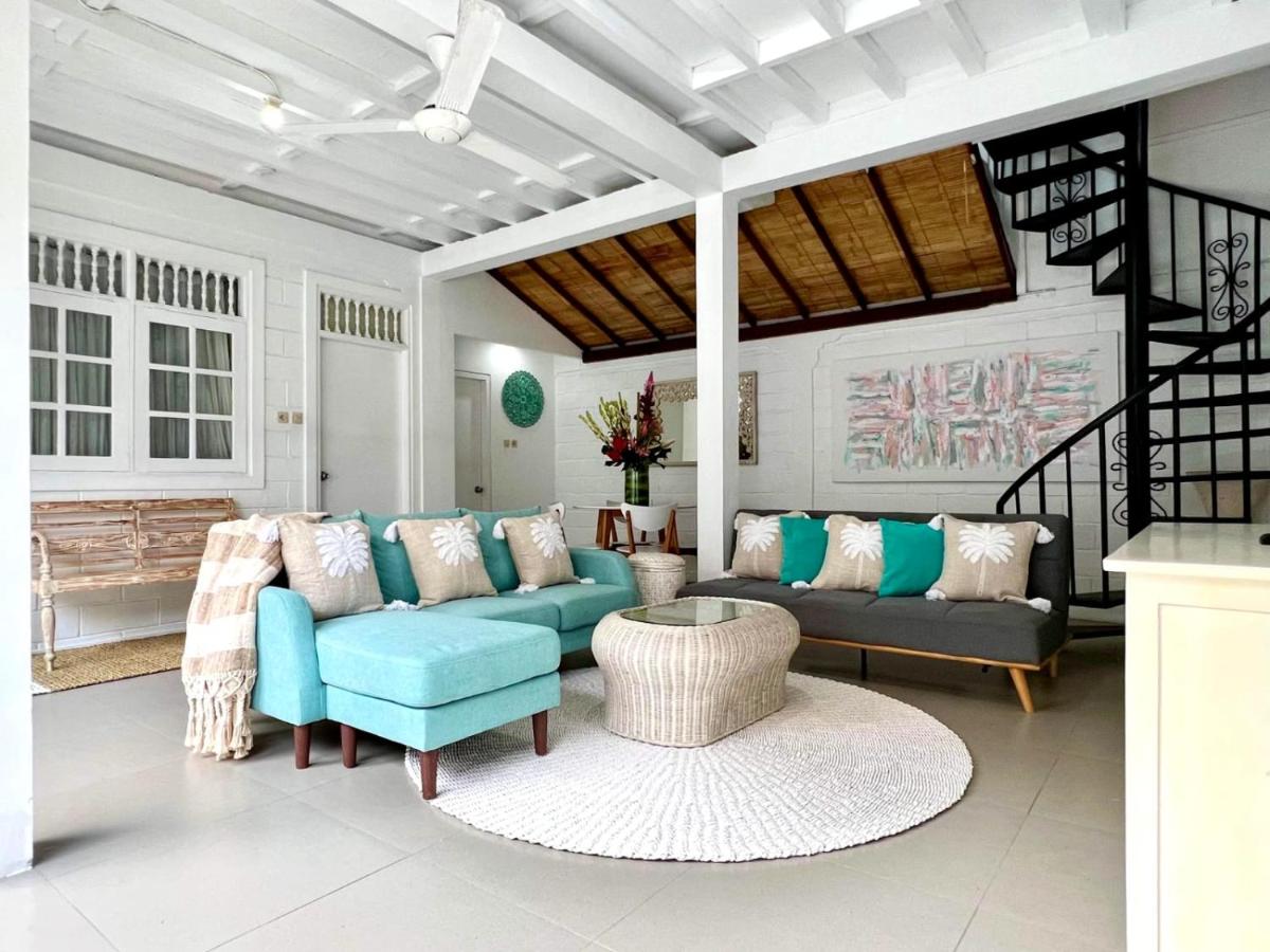 Tiga Pantai Villa Legian - Housity
