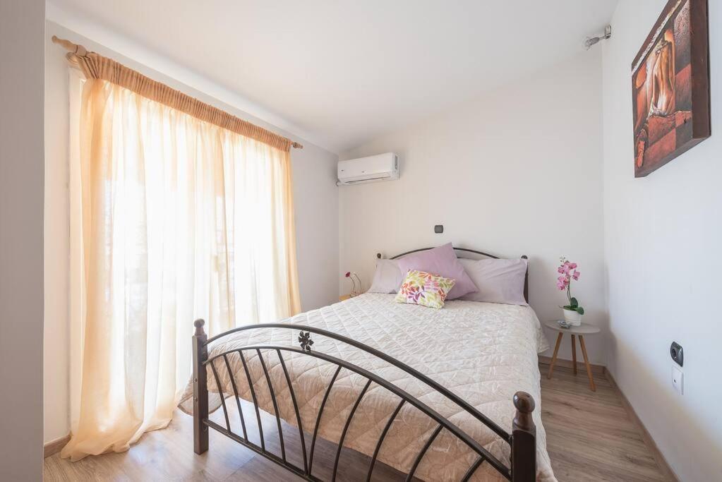 Loft in Peristeri city - Housity