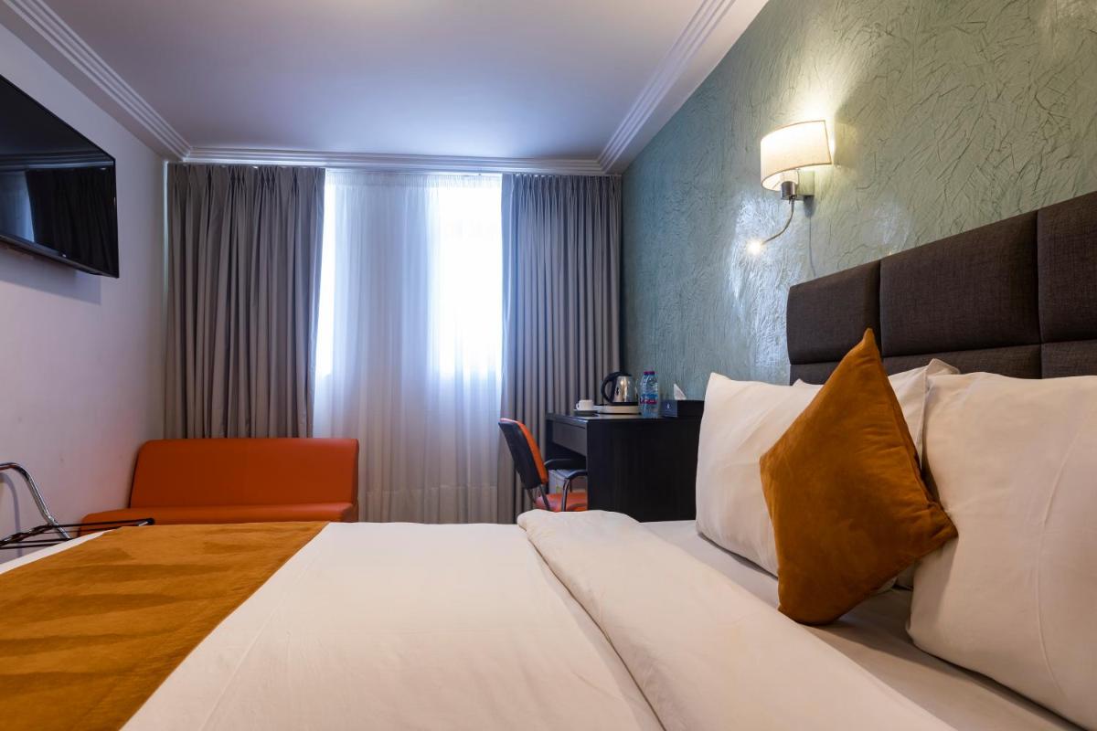 Suitetrails - Airport View Hotel