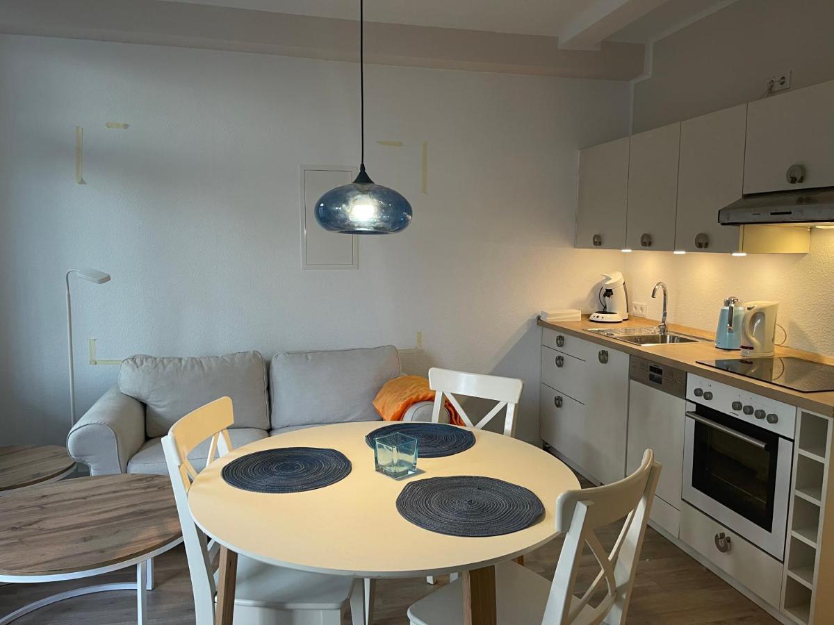 SEASIDE APARTMENTS - LITTLE BREEZE - Housity