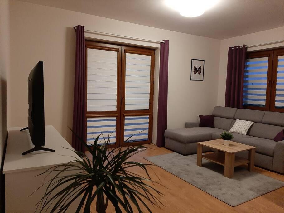 Apartament 50m2 Osiedle Zdrojowe Nałęczów - Housity