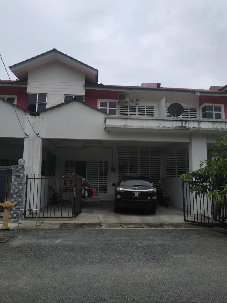 Amir Villa Hijrah - Housity