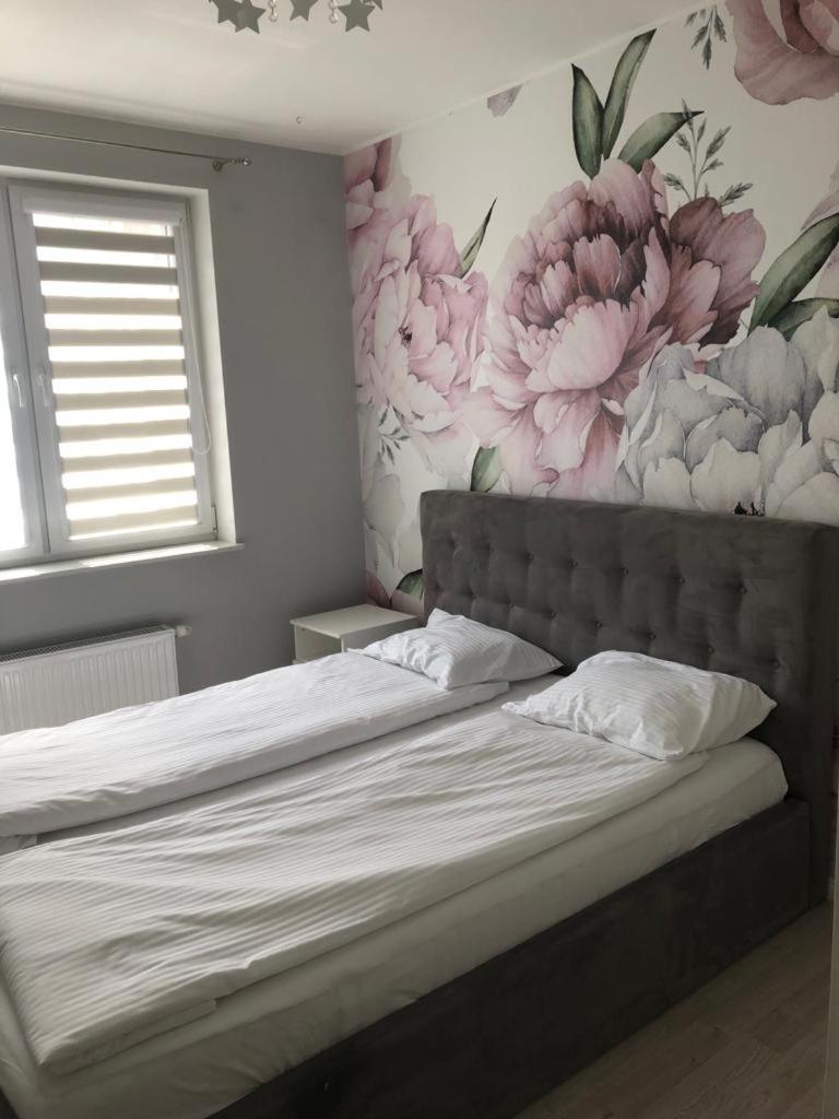 Apartament Rodzinny z ogródkiem - Housity