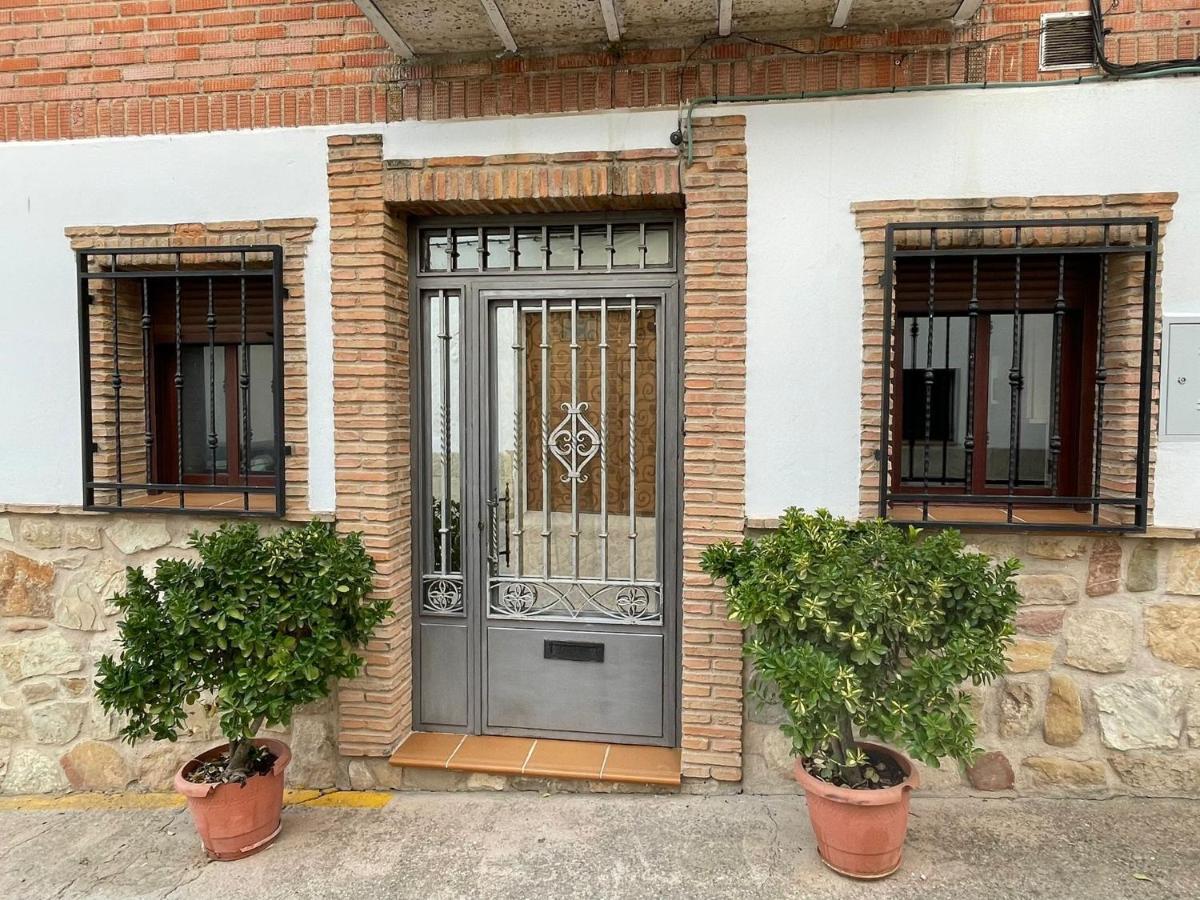 Casa Enmedio - Housity