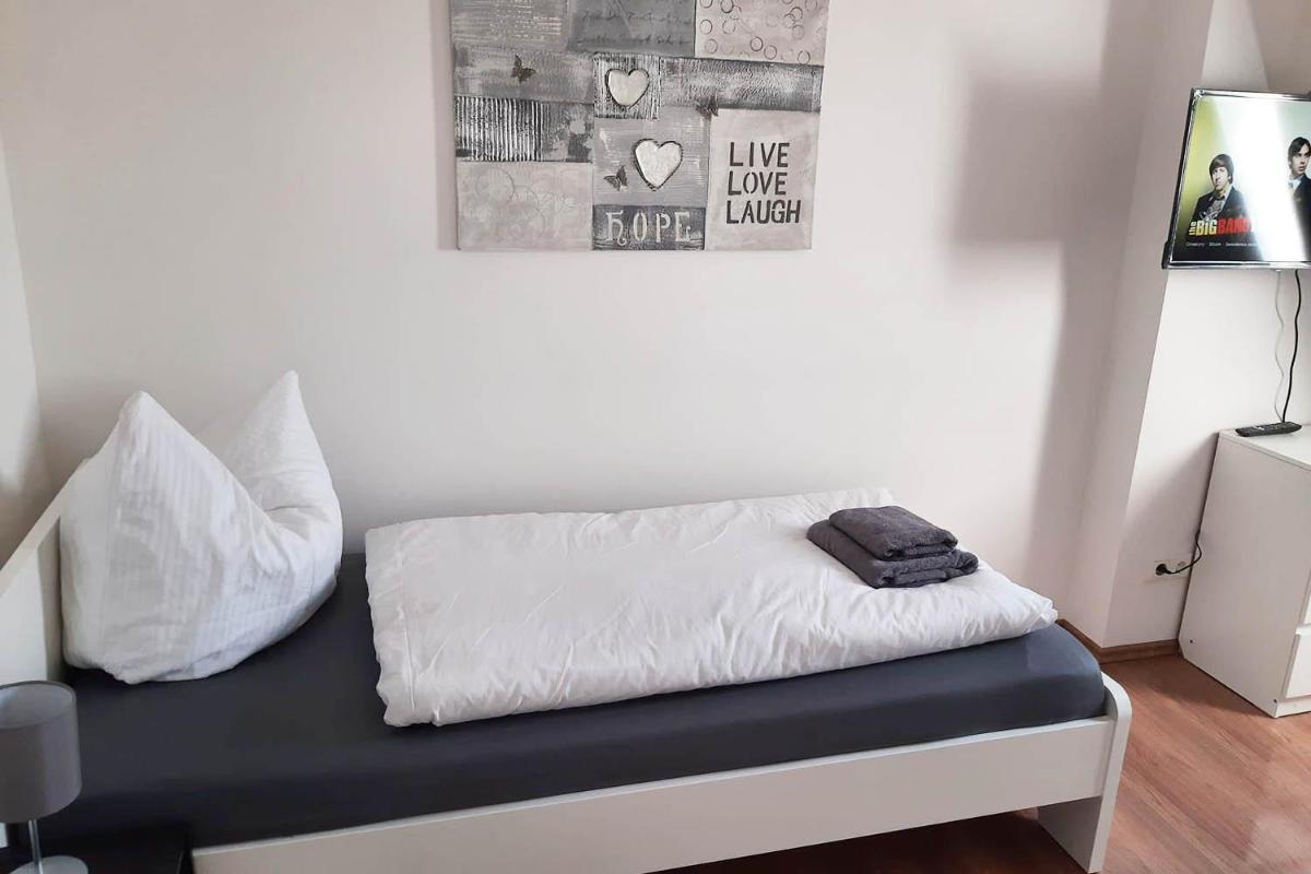2 room fitter flat - Housity