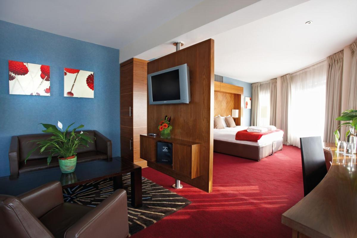 The Crown London, WorldHotels Distinctive - Housity