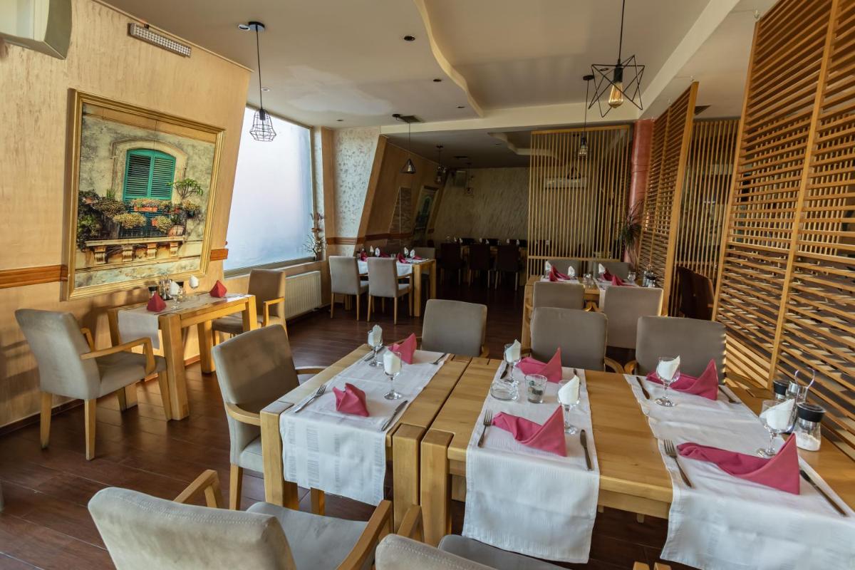 Verdi Rooms - Housity