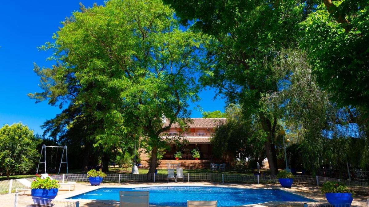 Casa San Ignacio Cantillana by Ruralidays - Housity