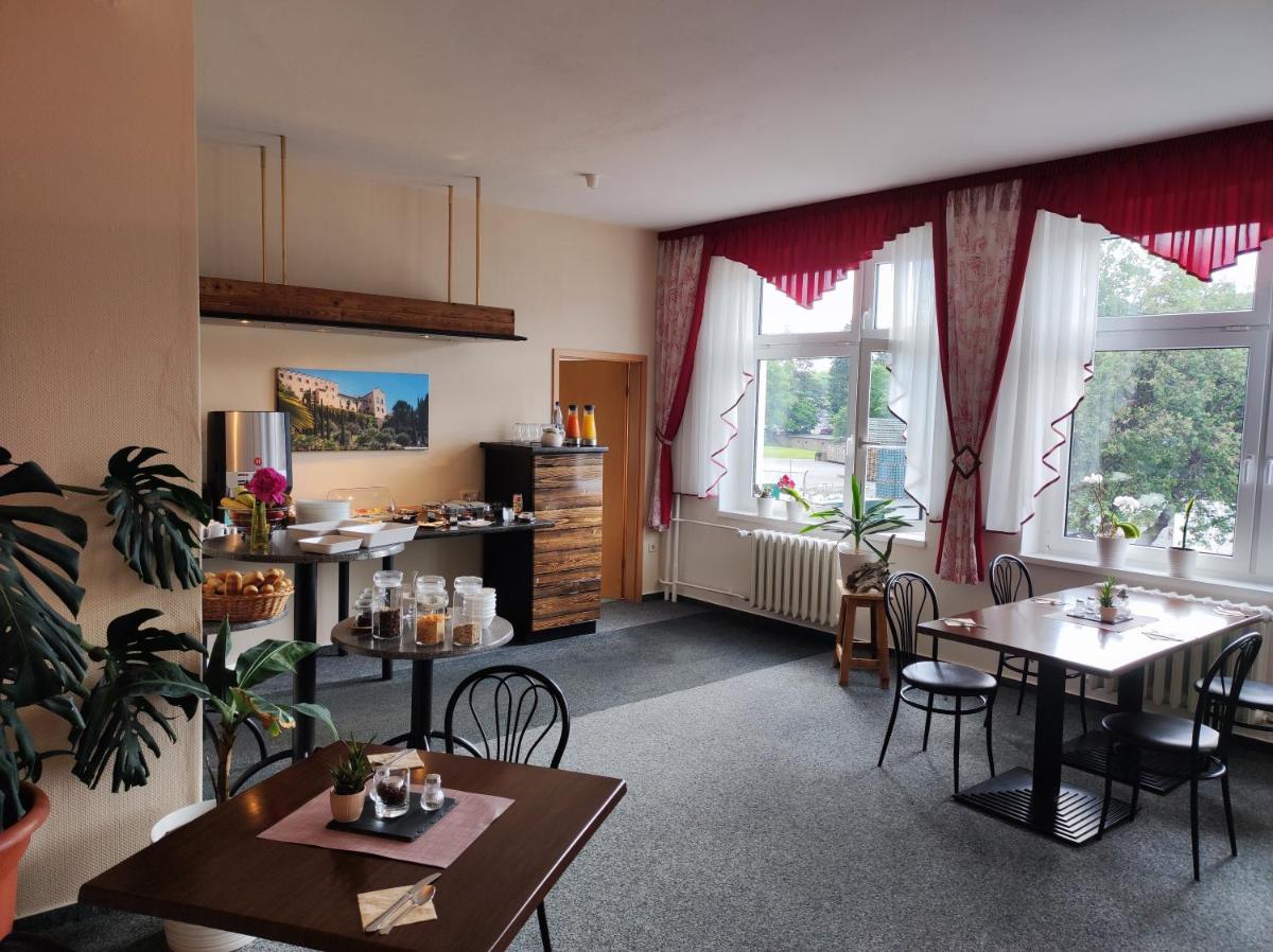Pension Wernesgrün - Housity