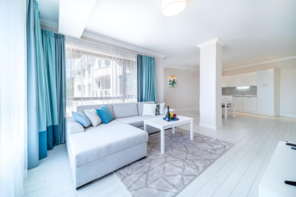 La Mer Luxury Apartments - Housity
