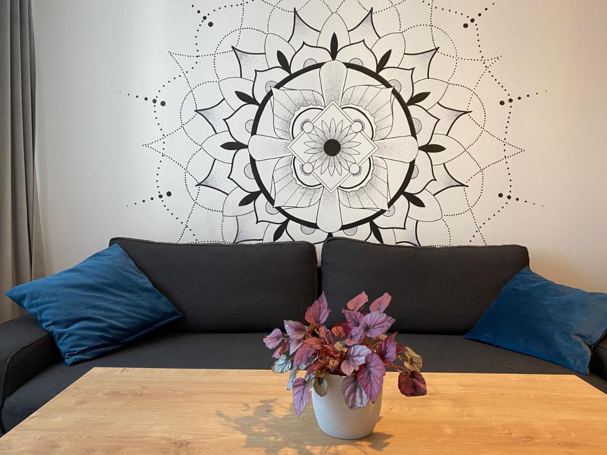 Apartament w ZIELONEJ OKOLICY z TARASEM - Housity