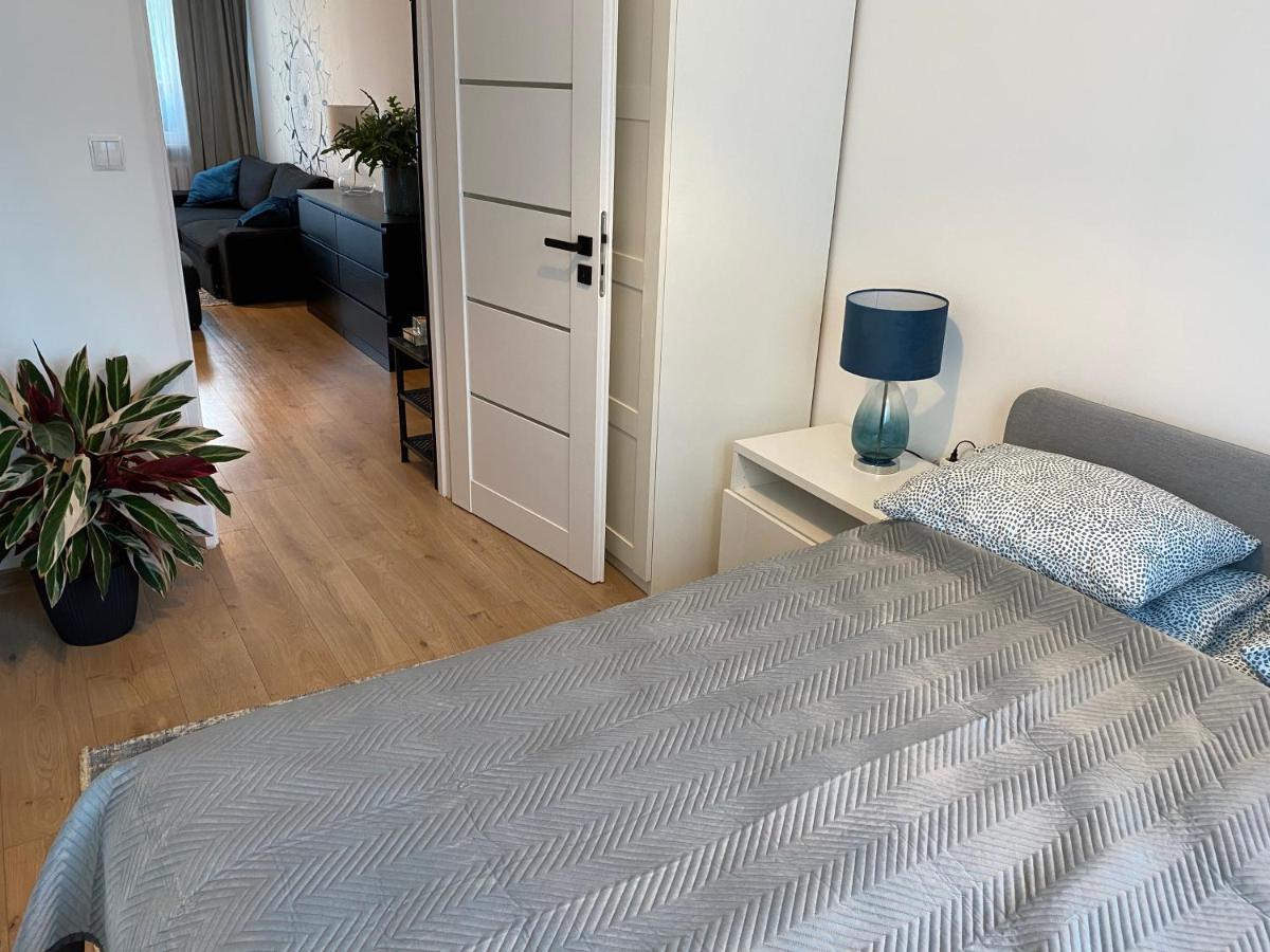 Apartament w ZIELONEJ OKOLICY z TARASEM - Housity