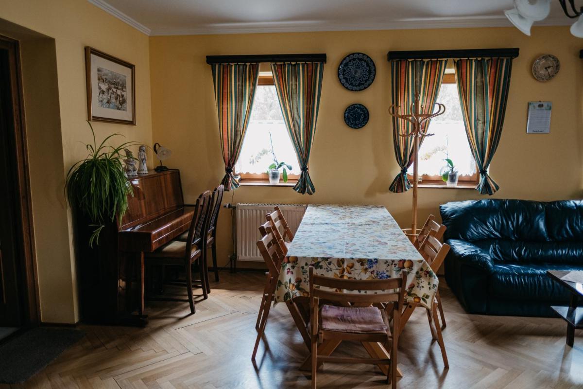 Hemina Vendégház - Housity