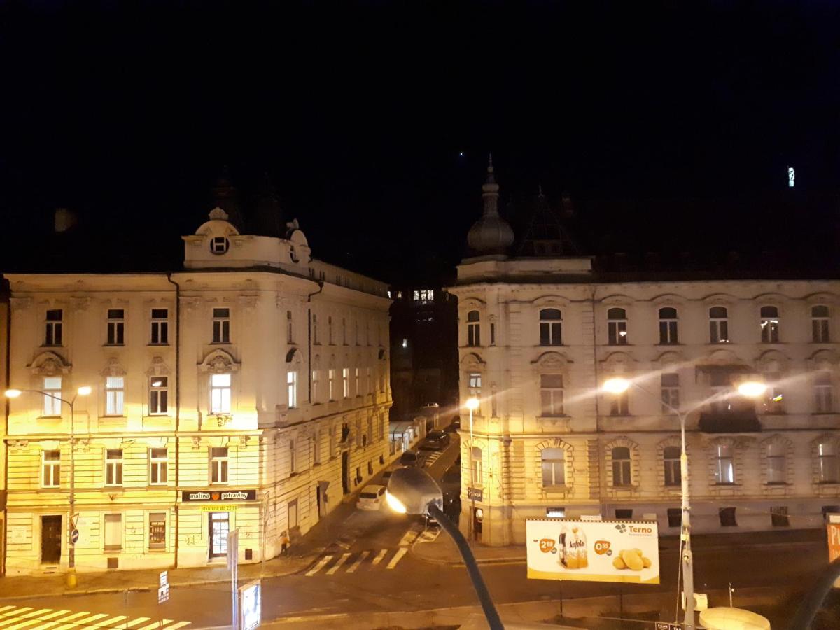 Apartmán v centre Bratislavy - Housity