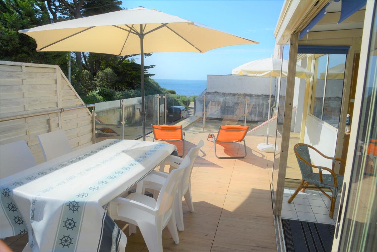 VUE MER PREFAILLES, PLAGE à 50m - Housity