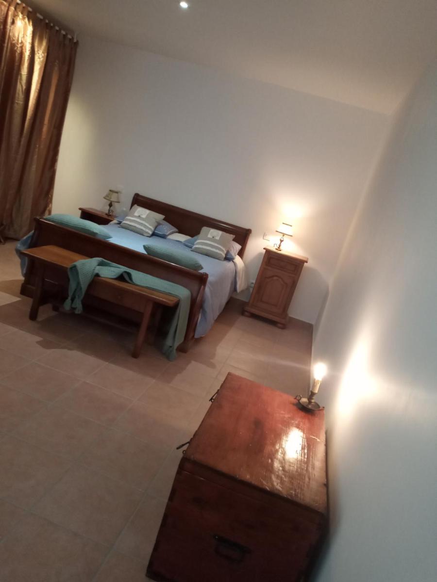 150 euros la nuit pour 6 couchages avec pool housse et piscine privée 2 nuits min - Housity