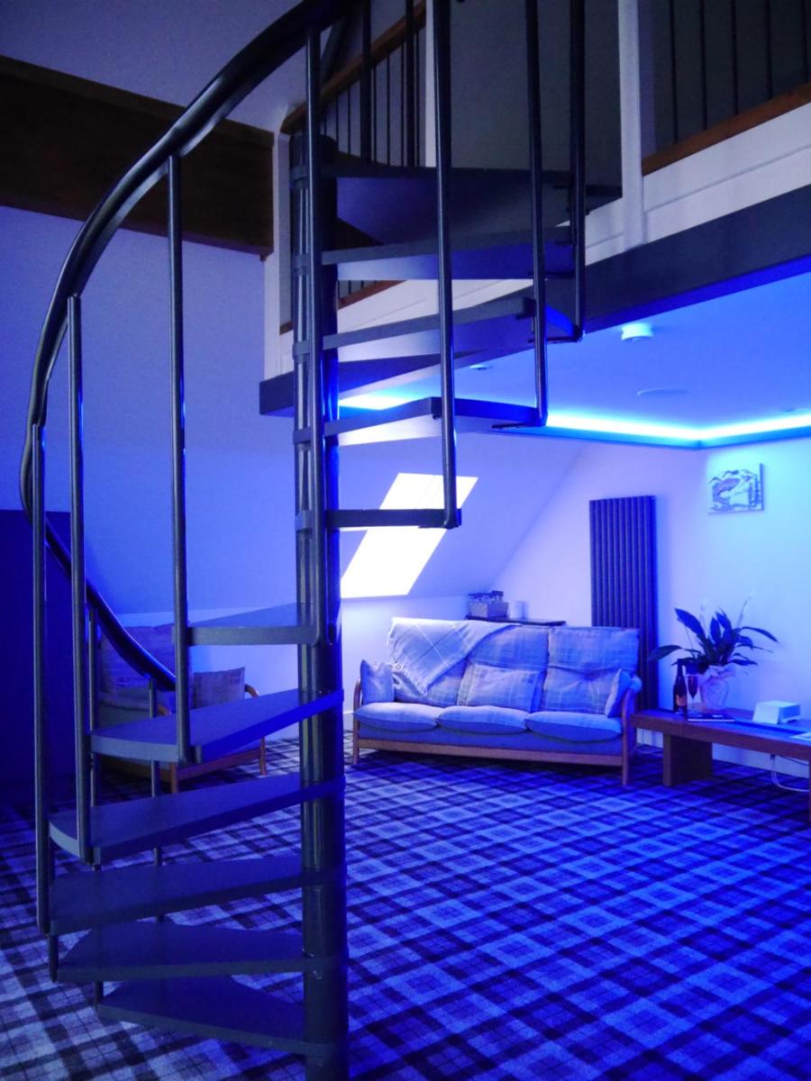 Rest At Last - Highland Apartment with Private hot tub - Housity