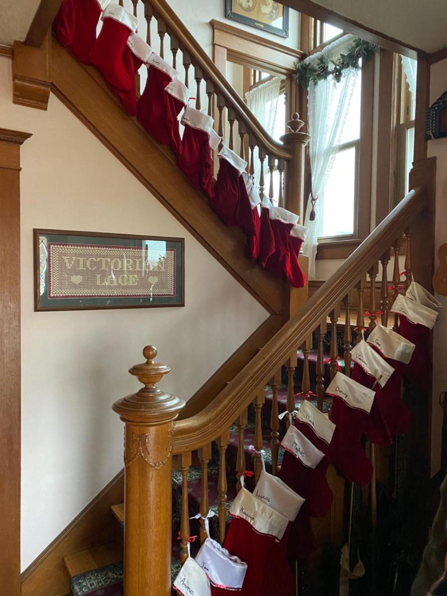 Victorian Lace B&B - Housity