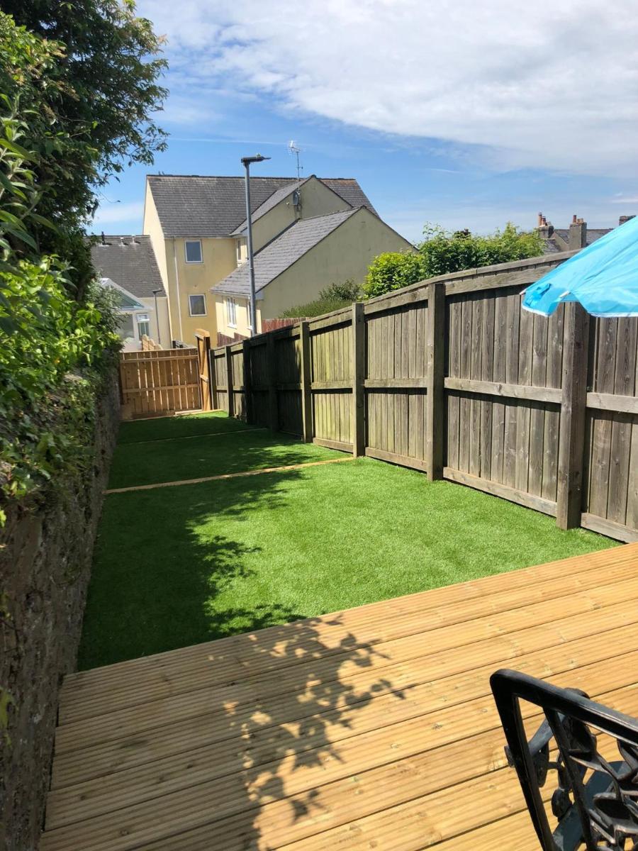 Bijou Beery, beautiful garden flat in village location - Housity