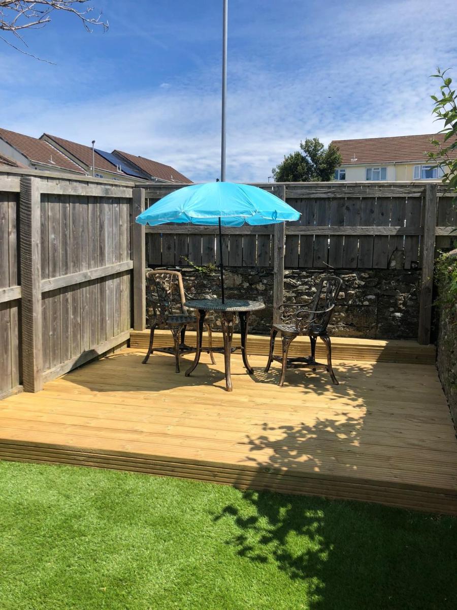 Bijou Beery, beautiful garden flat in village location - Housity