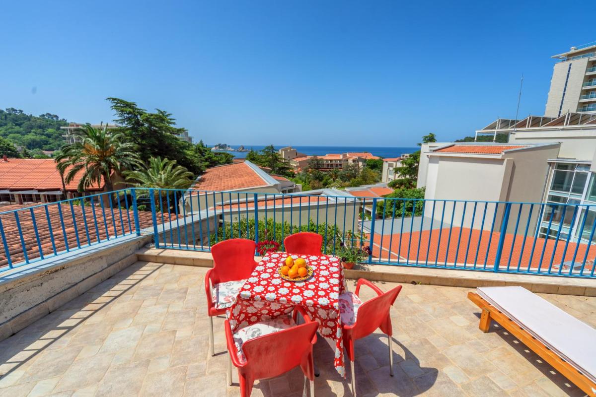 Altomare with Sea View - Housity