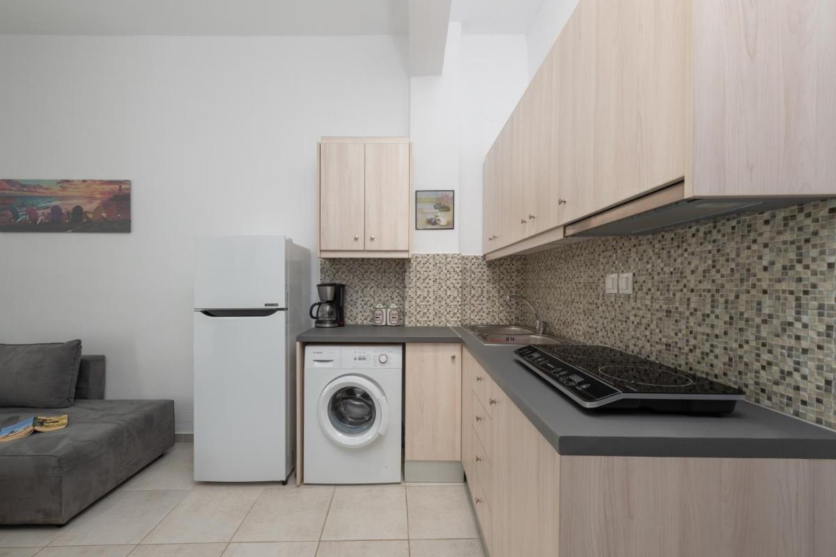 Lina's apartment 50m from the beach - Housity
