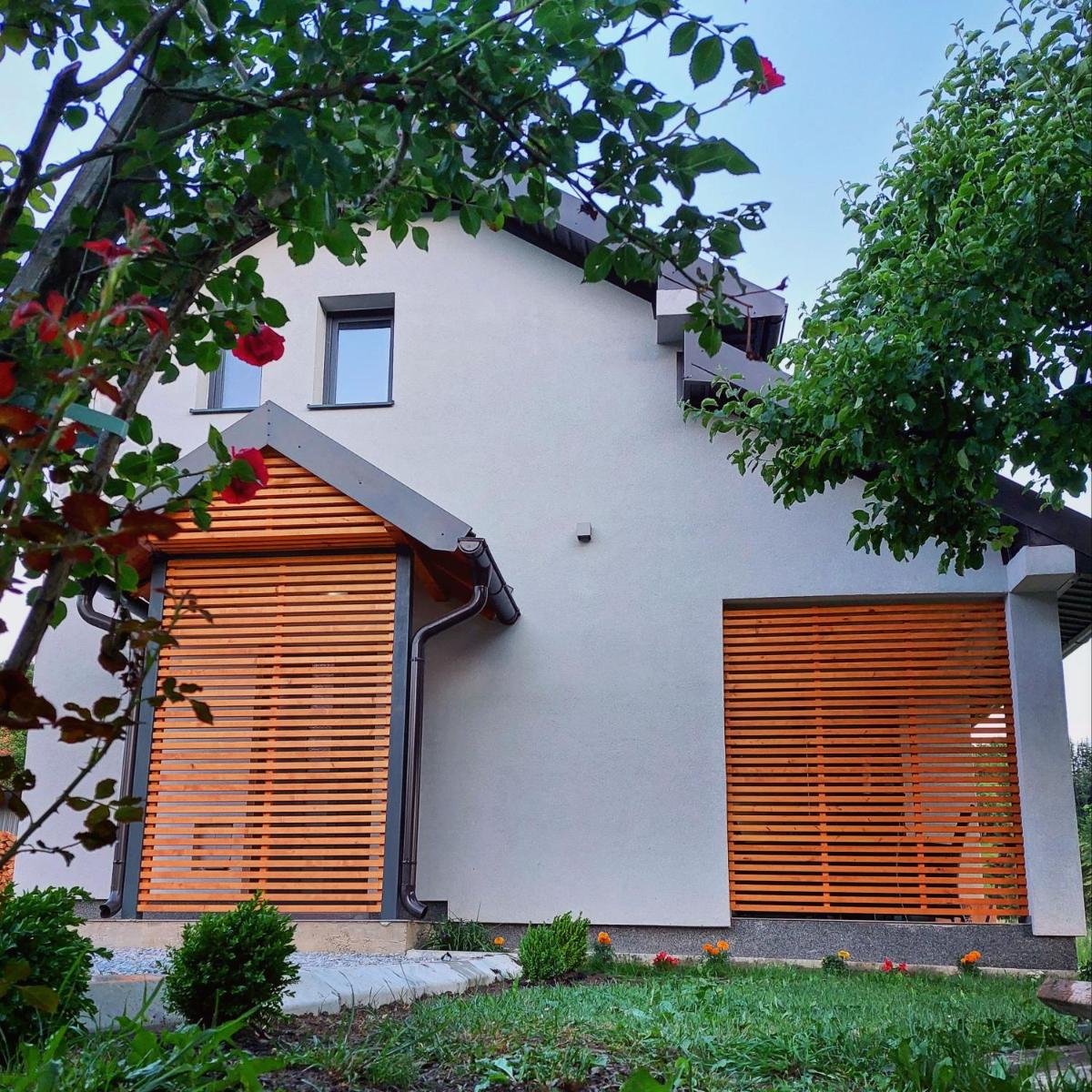 House For Rest VIN - Housity