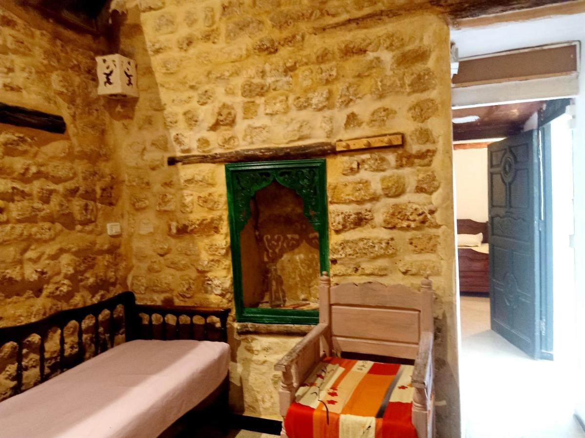 Charming Apartment in Central Tunis with Terrace - Housity