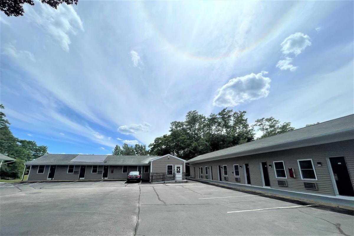 Shangri-La Motel - Housity
