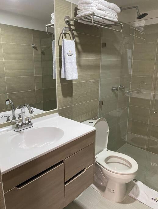 Hermoso aparta hotel, excelente ubicación. - Housity