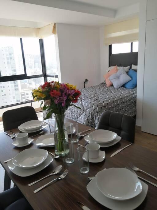MODERNO LOFT BARRANCO, VISTA PANORAMICA - Housity