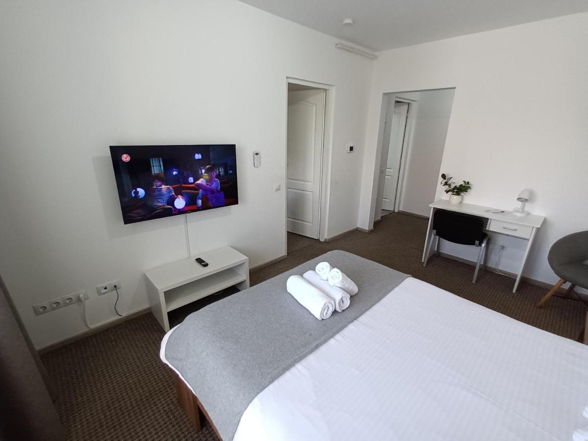 Revolution Apartment - Housity