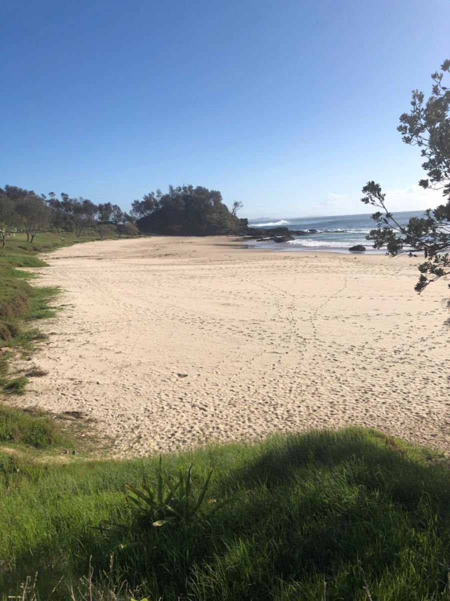 Fi's Beach Pad - Housity