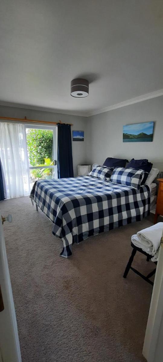Suitetrails - Tui Glade Bed and Breakfast