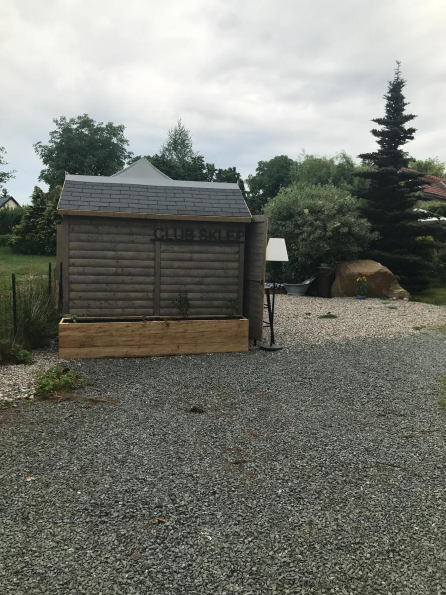 Apartmán U Borovice - Housity