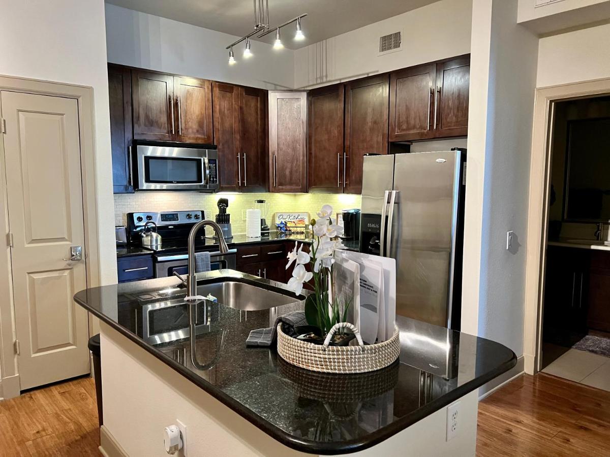 Texas Medical Center & NRG Stadium - Housity