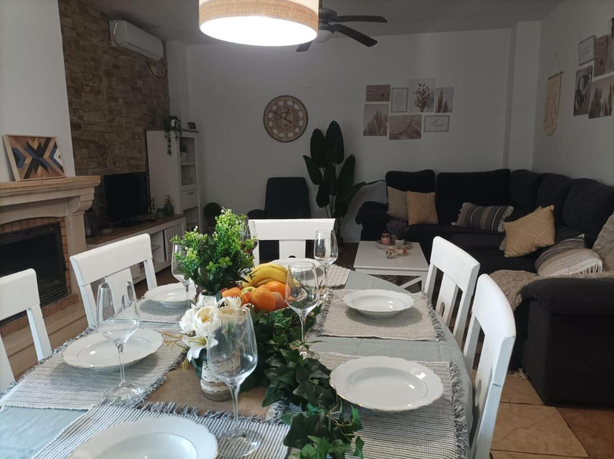 El Membrillar - Housity