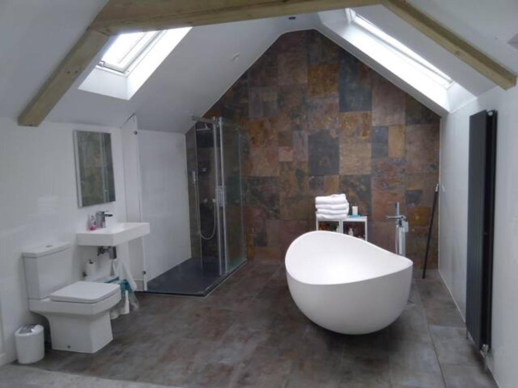 Just minutes from the Grand Pier - Housity