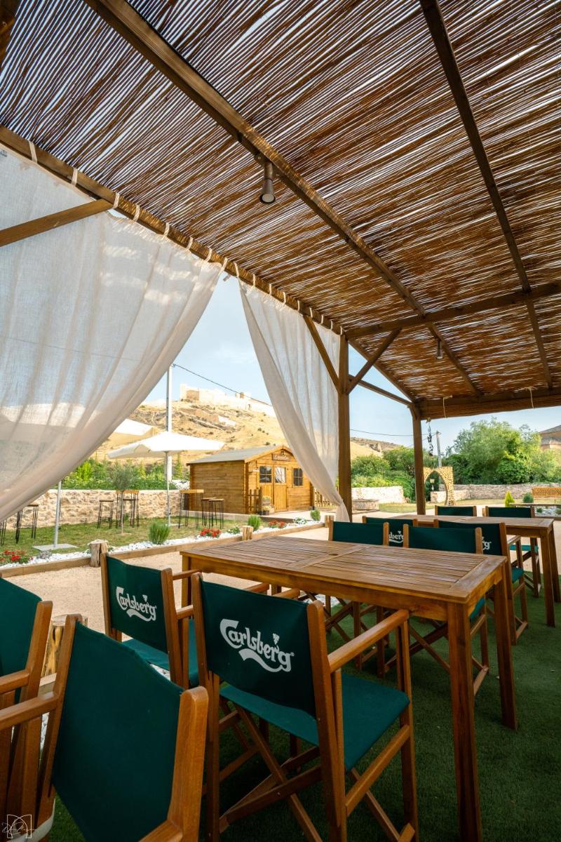 Un restaurante o sitio para comer en Hotel Don Marcos