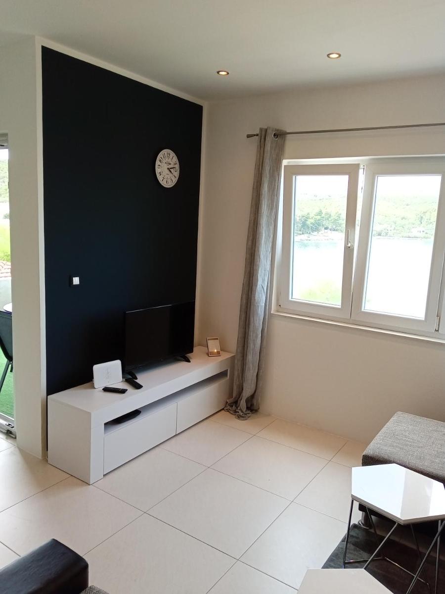 Apartment Lara - Housity