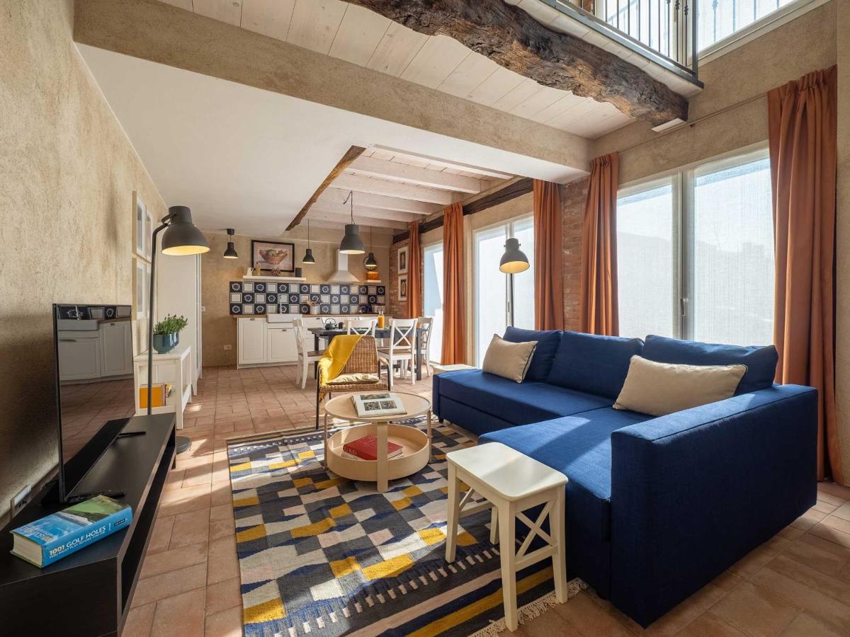 Green Lodge - Housity