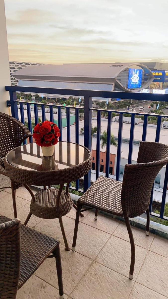 Madison's Place at Sea MOA - Housity