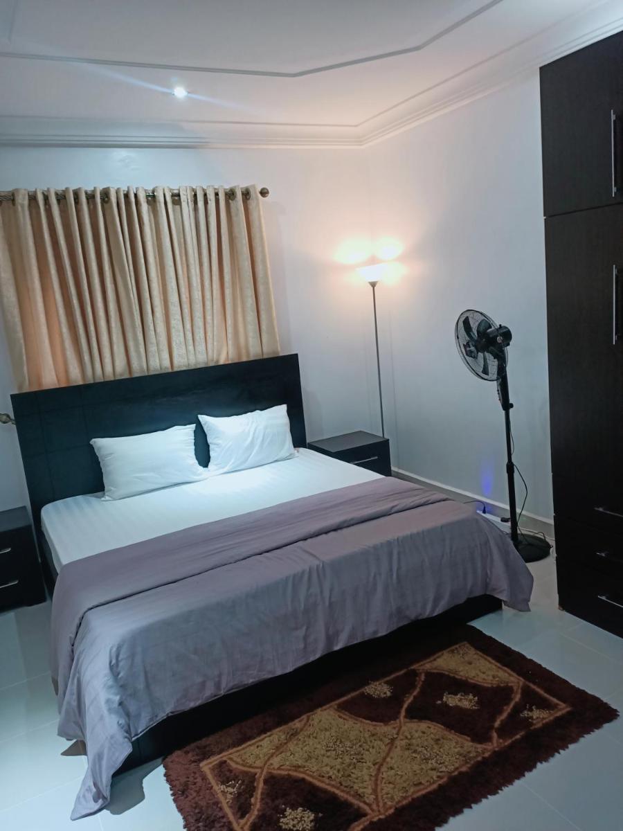 Renzo Residence - Housity