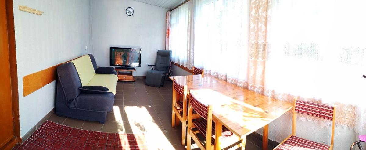 Domek letniskowy SZARACZEK - Housity