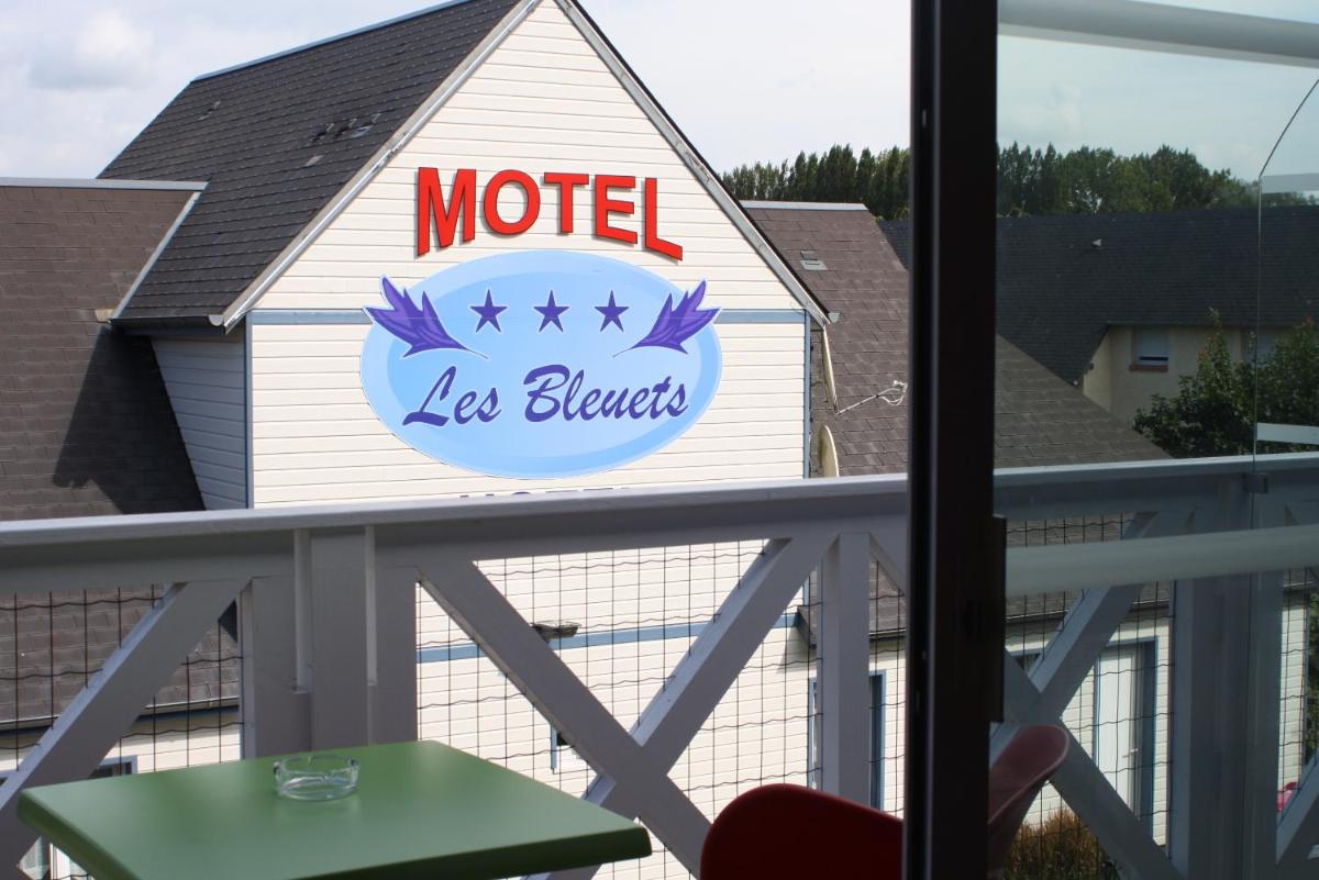 Certificat, récompense, panneau ou autre document affiché dans l'établissement Contact hôtel - Hôtel Les Bleuets & SPA