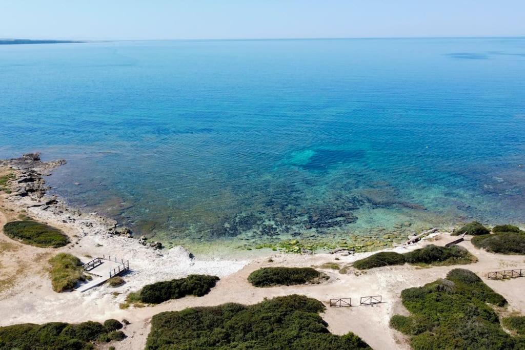 [MANDRIOLA-SURF PARADISE 2] House 50m from the sea - Housity