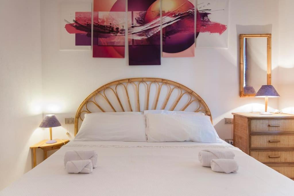 [MANDRIOLA-SURF PARADISE 2] House 50m from the sea - Housity