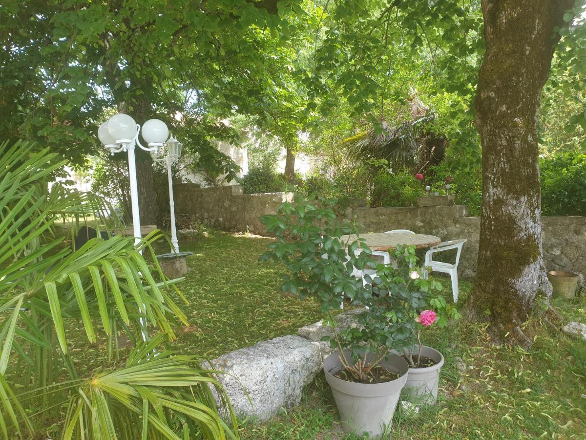 La Bohème - Housity